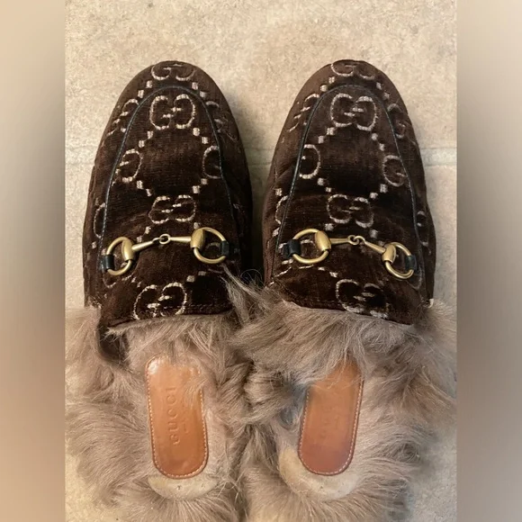 SOLD Gucci Princetown velvet fur mules - Picture 2 of 5